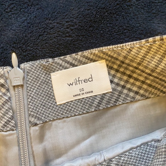 Aritzia Checkered Skirt - Size 00 - Picture 2 of 4